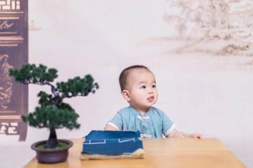 慈利宝宝宁愿饿也不吃奶粉